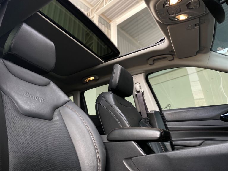 Jeep COMPASS LIMITED T270 1.3 TB 4x2 Flex Aut