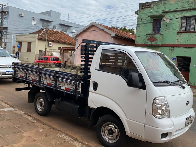 Kia Motors Bongo K-2500 2.5 4x2 TB Diesel