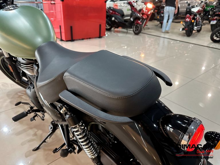 Royal Enfield Fireball Matt Green