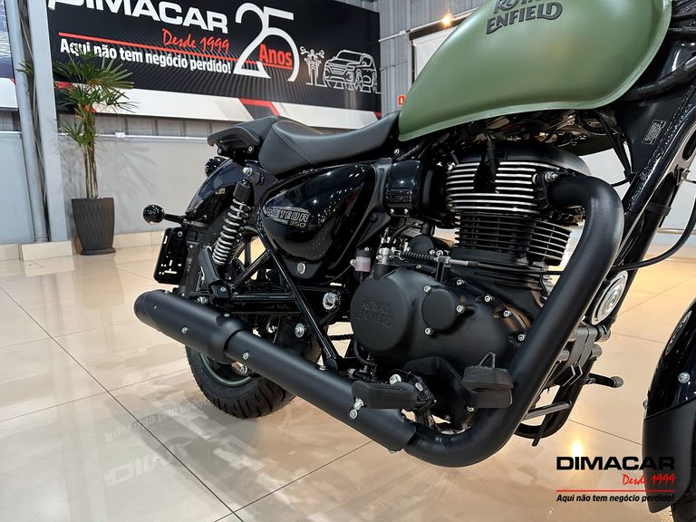 Royal Enfield Fireball Matt Green