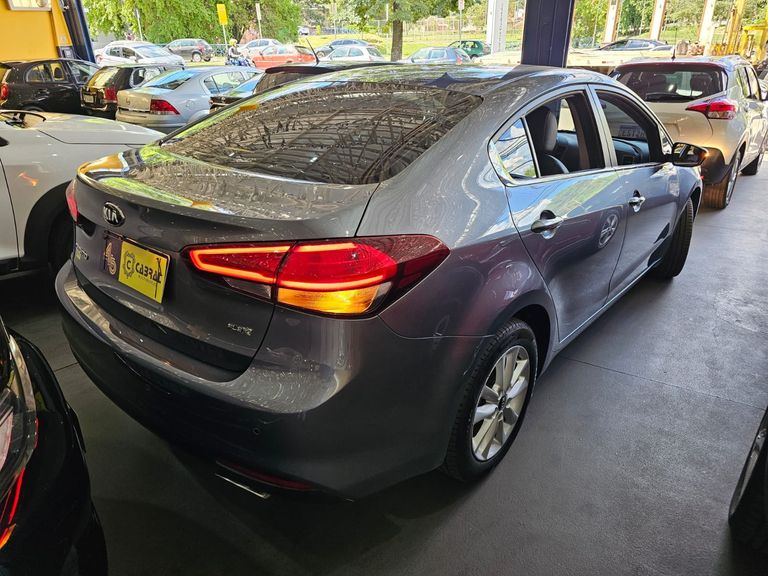 Kia Motors Cerato 1.6 16V  Flex  Aut.