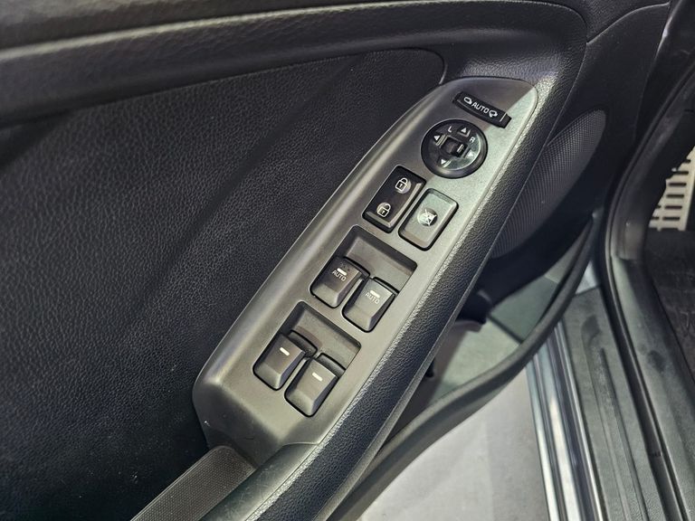 Kia Motors Cerato 1.6 16V  Flex  Aut.