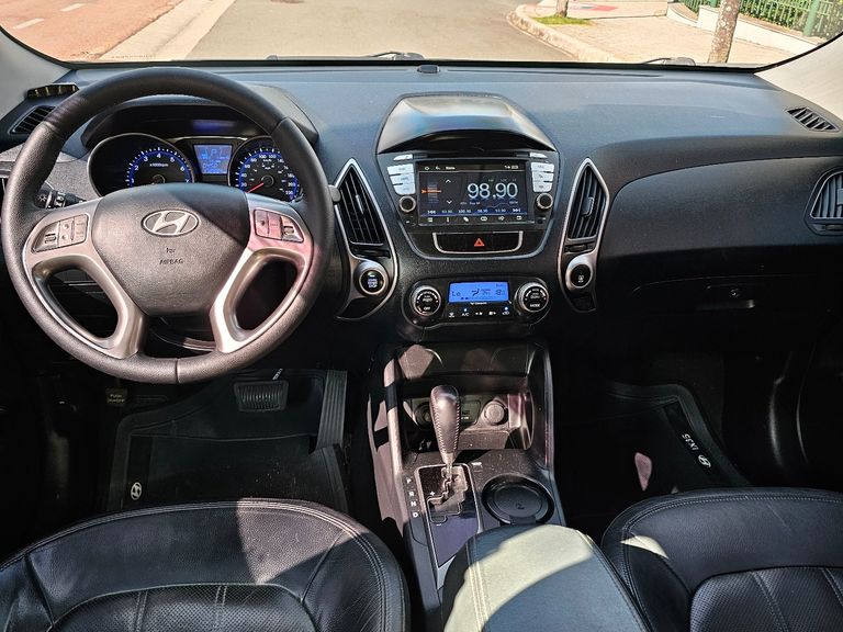 Hyundai ix35 2.0 16V 170cv 2WD/4WD Aut.