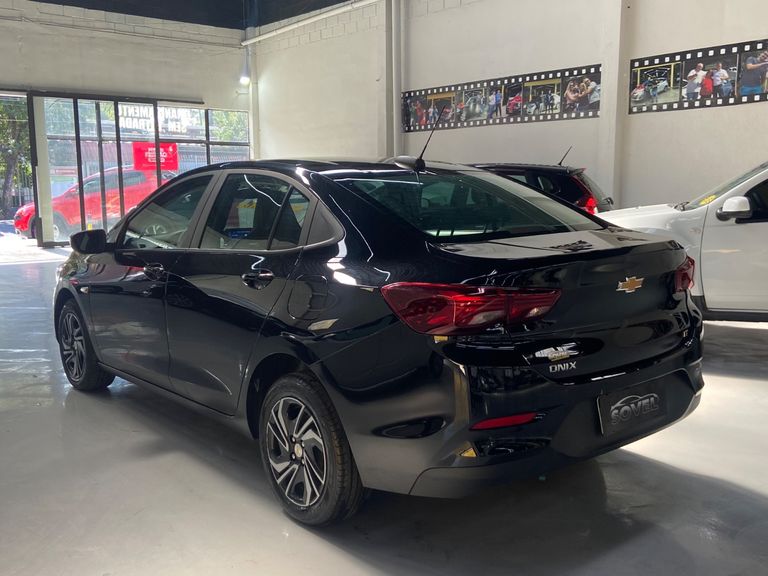 Chevrolet ONIX SEDAN Plus LT 1.0 12V Flex 4p Mec.