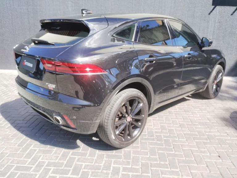 Jaguar E-Pace R-Dynamic SE 2.0 AWD 300cv Aut.