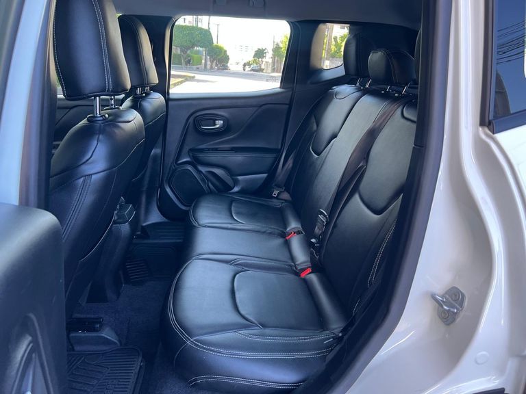 Jeep Renegade Longitude 1.8 4x2 Flex 16V Aut.