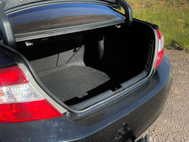 Honda Civic Sedan LXR 2.0 Flexone 16V Aut. 4p