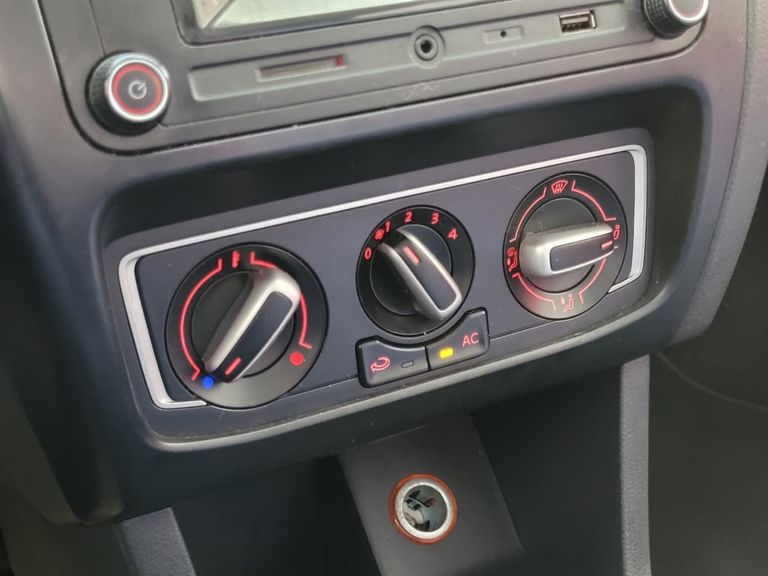 VolksWagen Fox PEPPER I MOTION 1.6 Flex 16V 5p