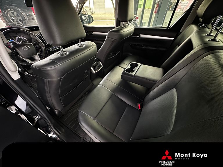 Toyota Hilux CD SRX 4x4 2.8 TDI 16V Diesel Aut.
