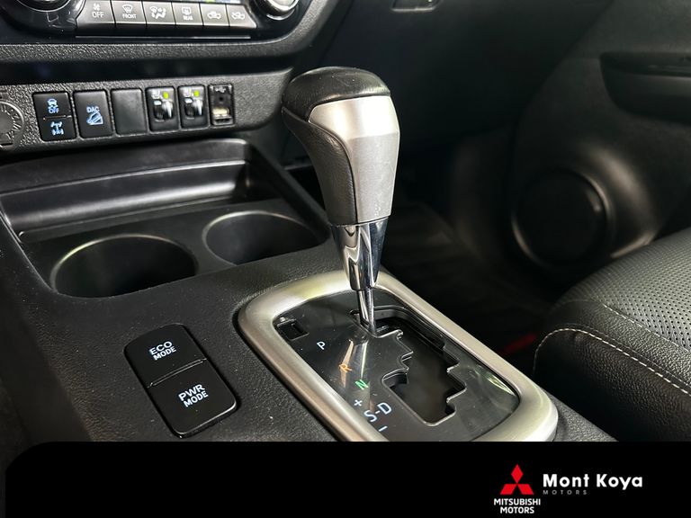 Toyota Hilux CD SRX 4x4 2.8 TDI 16V Diesel Aut.