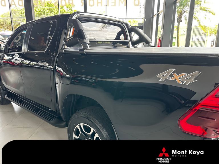 Toyota Hilux CD SRX 4x4 2.8 TDI 16V Diesel Aut.