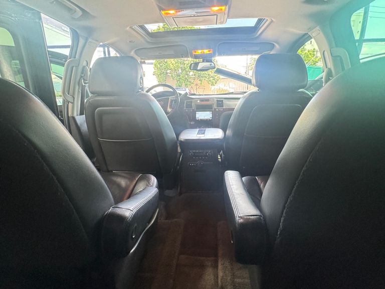 Cadillac ESCALADE ESV -  8 LUGARES