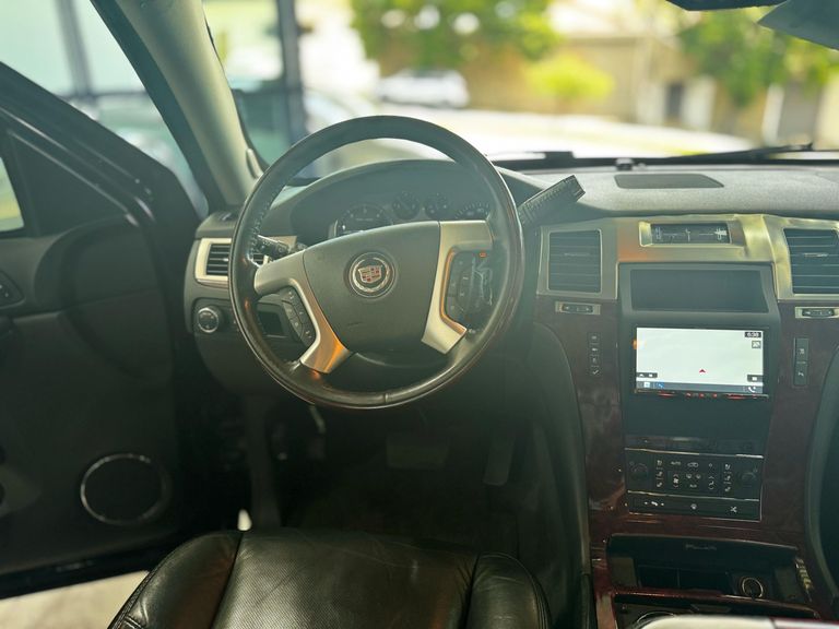 Cadillac ESCALADE ESV -  8 LUGARES
