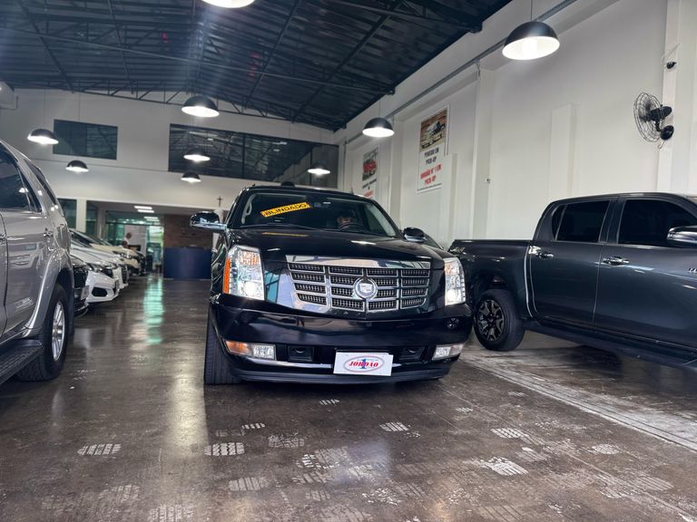 Cadillac ESCALADE ESV -  8 LUGARES