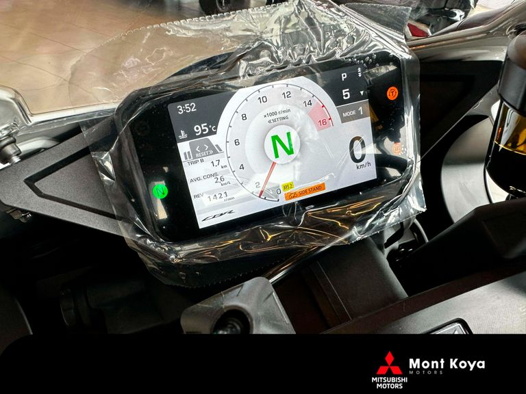 HONDA CBR 1000 RR-R Fireblade SP 30TH EDITION