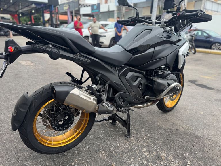 BMW R 1300 GS Triple Black