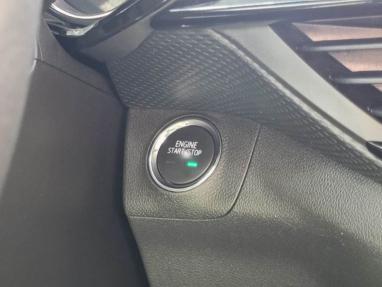 Chevrolet TRACKER Midnight 1.0 Turbo 12V Flex Aut.