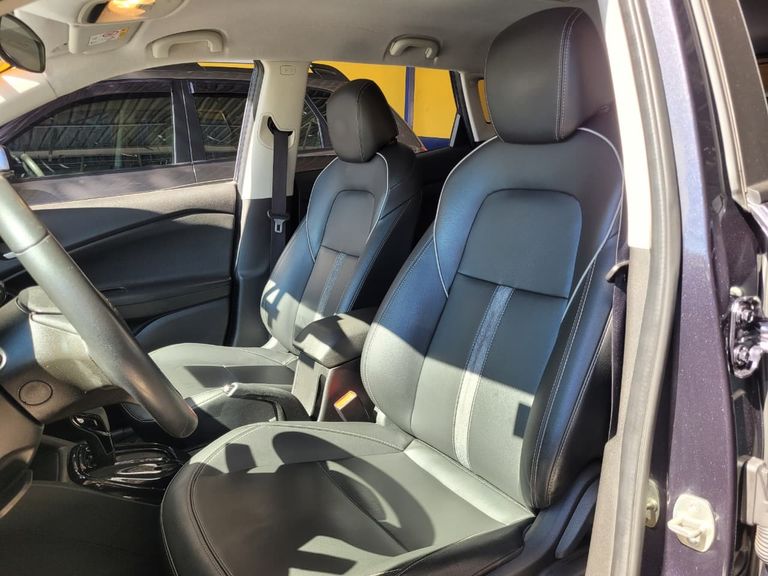 Chevrolet TRACKER Midnight 1.0 Turbo 12V Flex Aut.