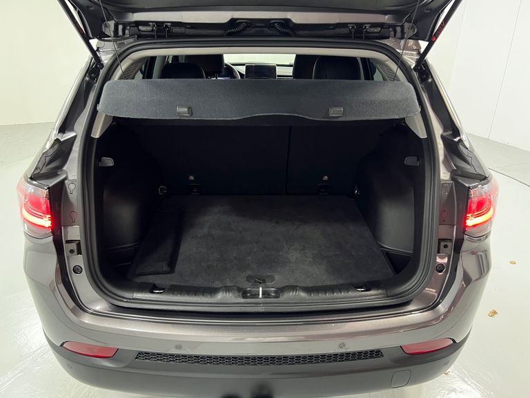 Jeep COMPASS LONG. T270 1.3 TB 4x2 Flex Aut.