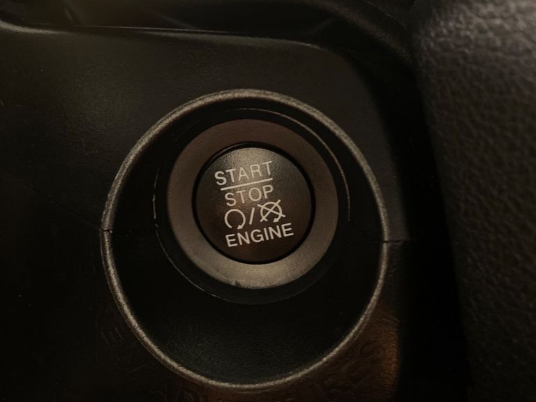 Jeep Renegade Limited 1.8 4x2 Flex 16V Aut.