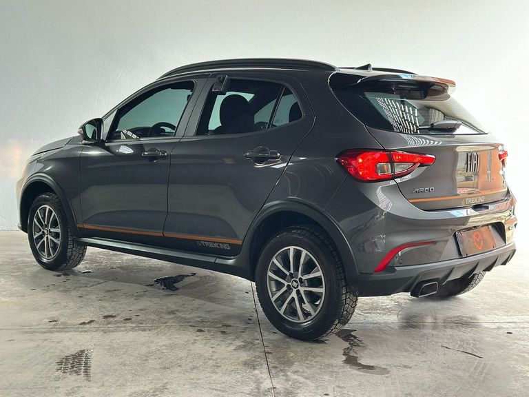 Fiat ARGO TREKKING 1.3 8V Flex Aut.