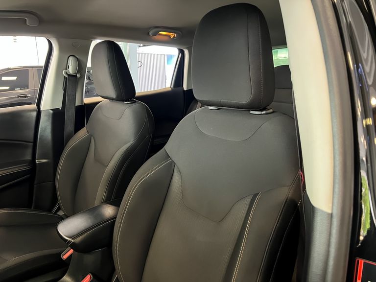 Jeep COMPASS LONGITUDE 2.0 4x2 Flex 16V Aut.