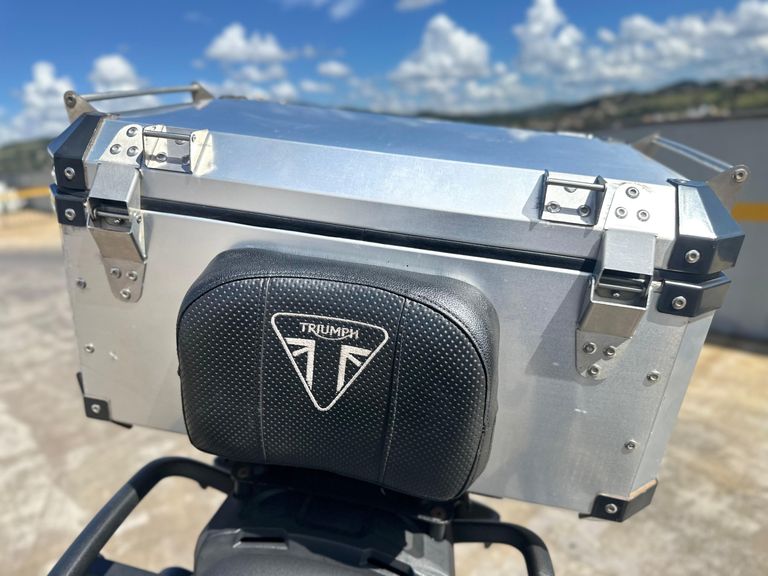 TRIUMPH TIGER 800 XRT