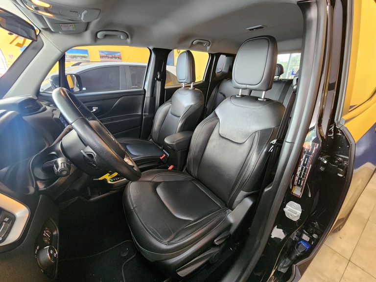Jeep Renegade Longitude 1.8 4x2 Flex 16V Aut.