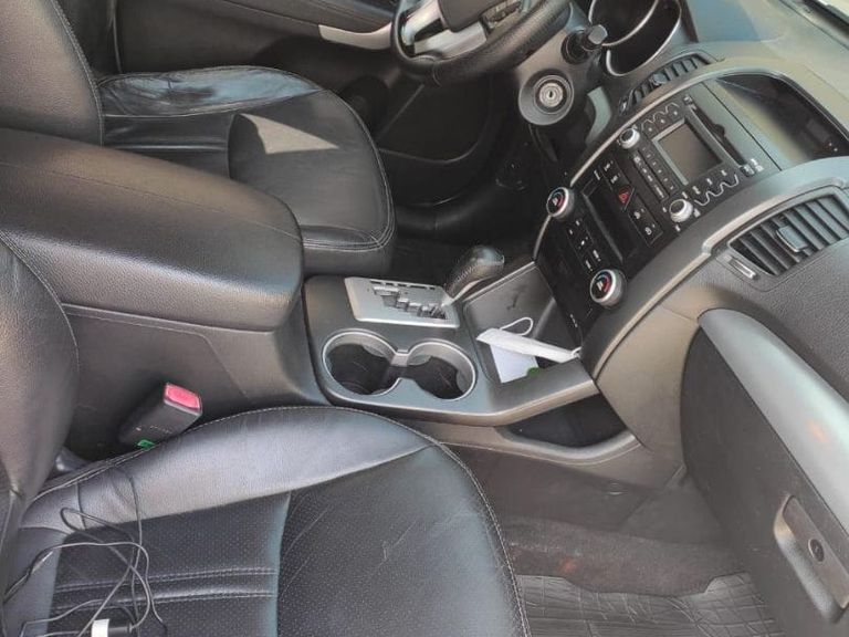 Kia Motors Sorento 2.4 16V 4x2 Aut.