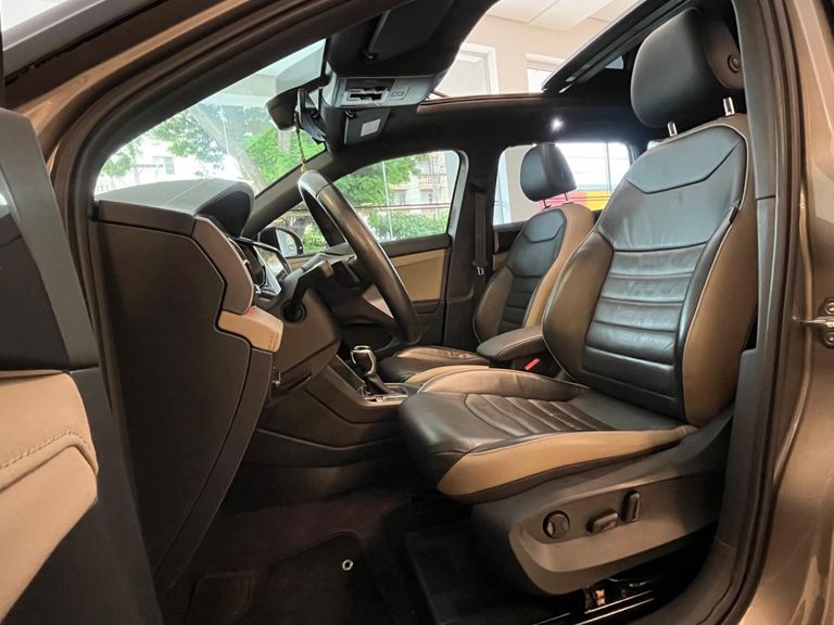 VolksWagen TAOS Launching Ed. 1.4 250 TSI Flex Aut.