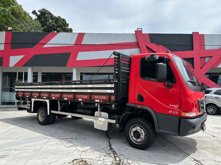 MERCEDES-BENZ Accelo 815 2p (diesel) (E5)