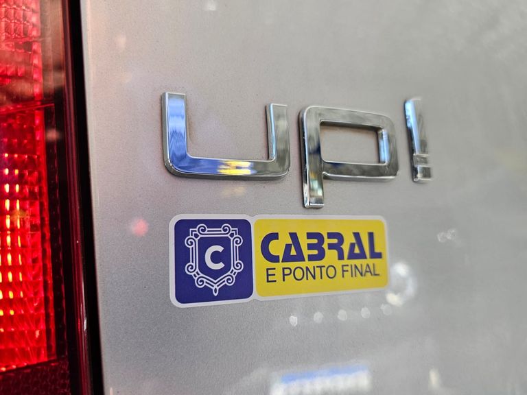 VolksWagen up! take 1.0 T. Flex 12V 3p