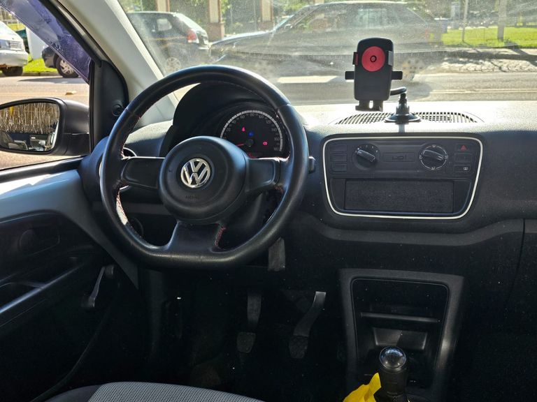 VolksWagen up! take 1.0 T. Flex 12V 3p