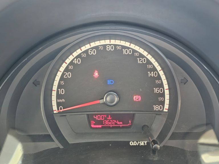 VolksWagen up! take 1.0 T. Flex 12V 3p
