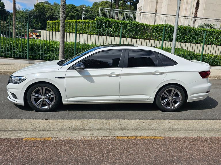 VolksWagen JETTA R-Line 250 TSI 1.4 Flex 16V Aut.