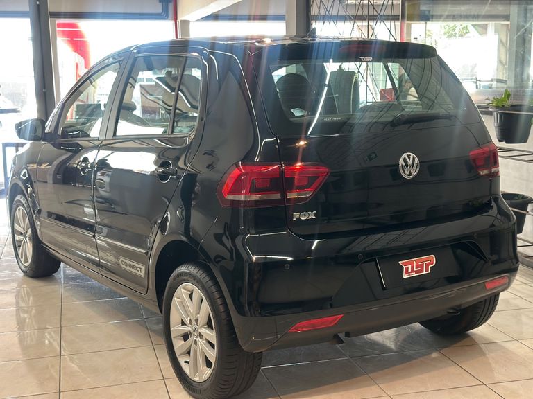 VolksWagen Fox Connect 1.6 Flex 8V 5p