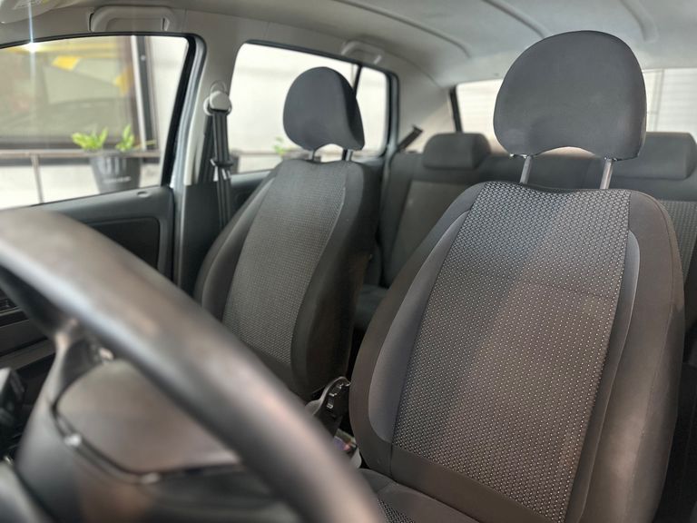 VolksWagen Fox Connect 1.6 Flex 8V 5p