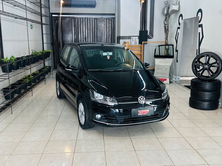 VolksWagen Fox Connect 1.6 Flex 8V 5p