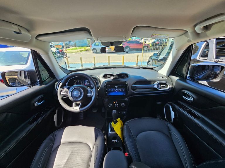 Jeep Renegade Sport 1.8 4x2 Flex 16V Aut.