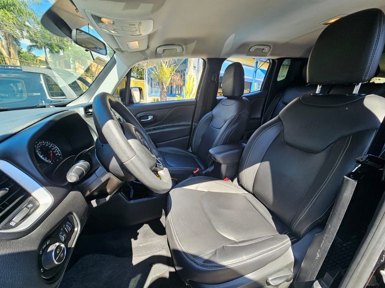 Jeep Renegade Sport 1.8 4x2 Flex 16V Aut.