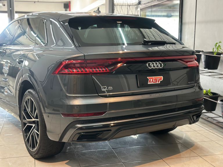 Audi Q8 Performance 3.0 TFSI Quattro S-tronic
