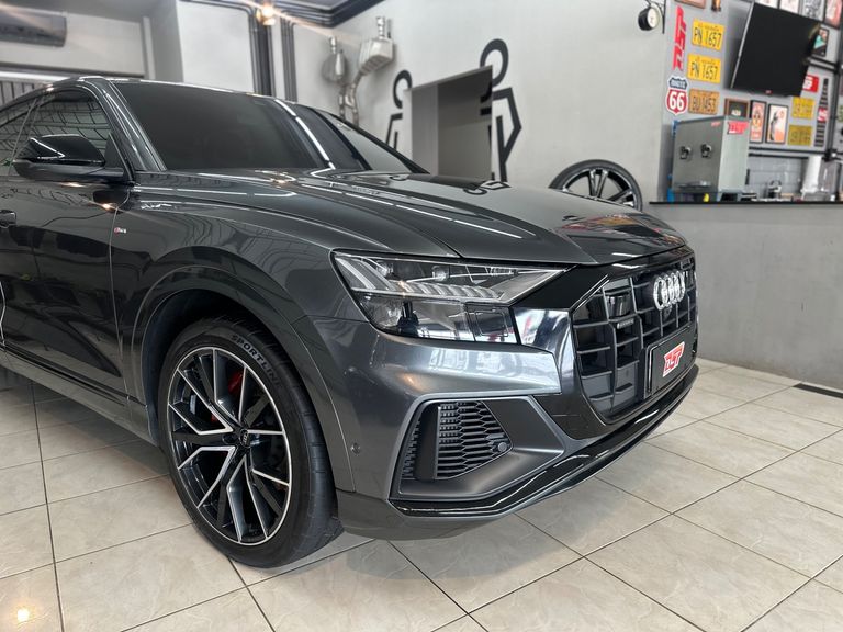 Audi Q8 Performance 3.0 TFSI Quattro S-tronic