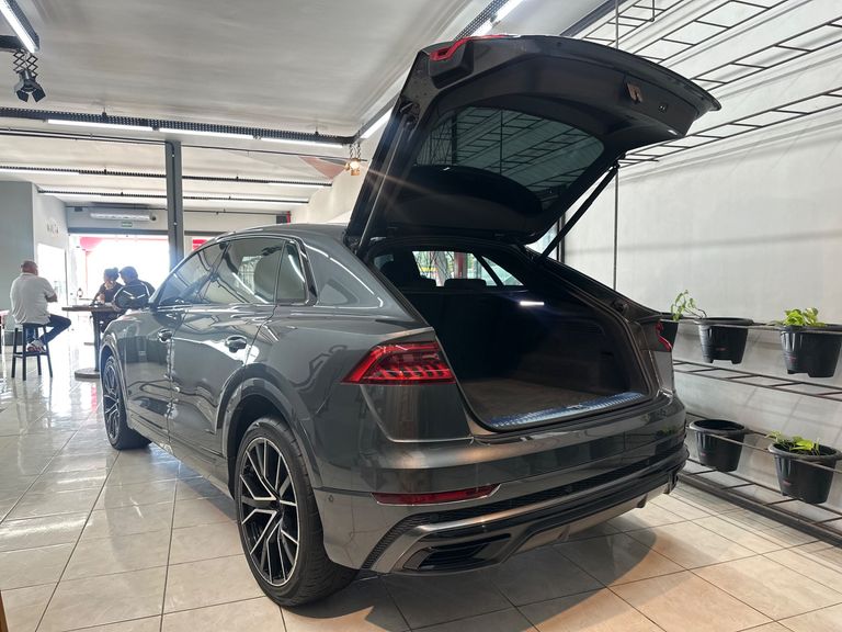Audi Q8 Performance 3.0 TFSI Quattro S-tronic