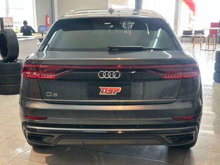 Audi Q8 Performance 3.0 TFSI Quattro S-tronic