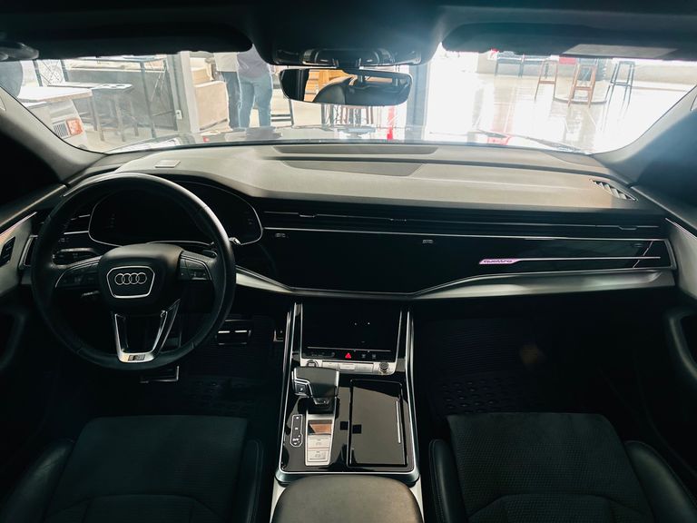 Audi Q8 Performance 3.0 TFSI Quattro S-tronic