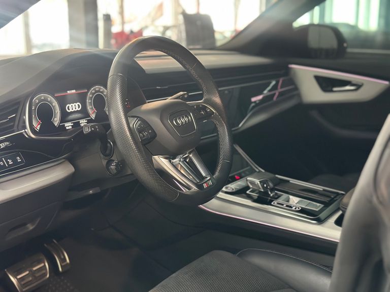 Audi Q8 Performance 3.0 TFSI Quattro S-tronic