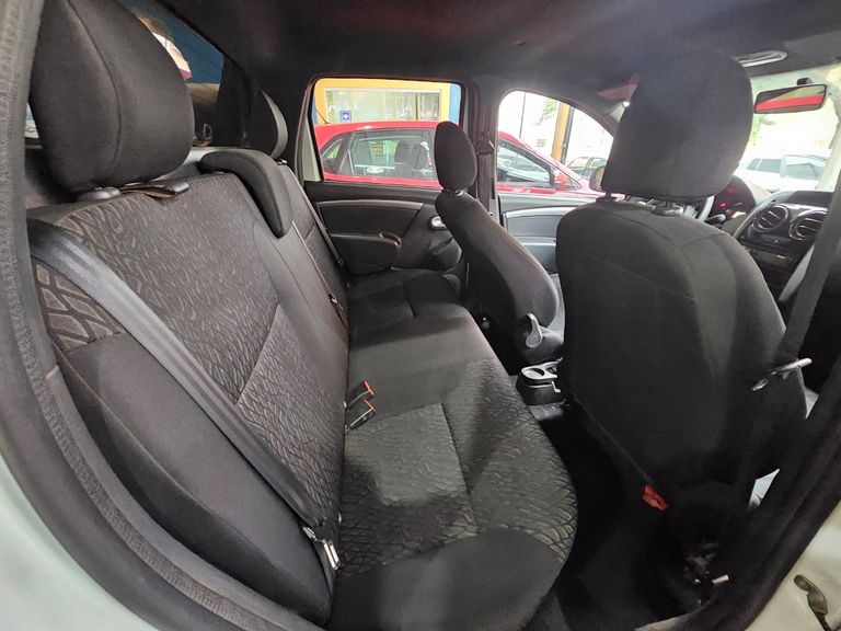 Renault DUSTER OROCH Expression 1.6 Flex 16V Mec
