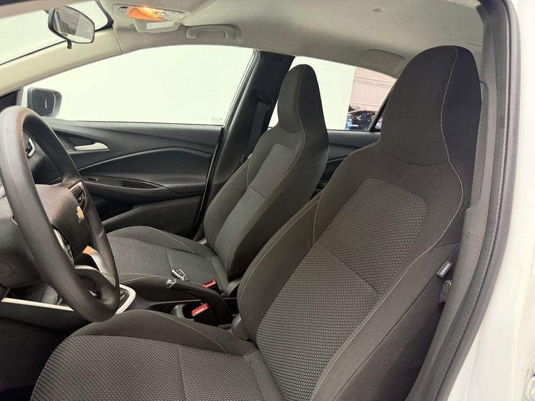 Chevrolet ONIX SEDAN Plus LT 1.0 12V Flex 4p Mec.