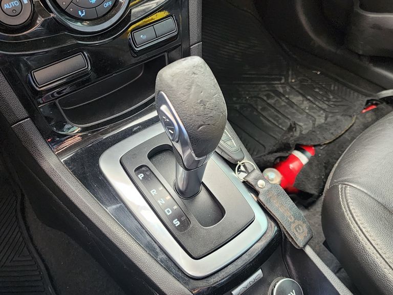 Ford Fiesta Sed. TI./TI.Plus1.6 16V Flex Aut.