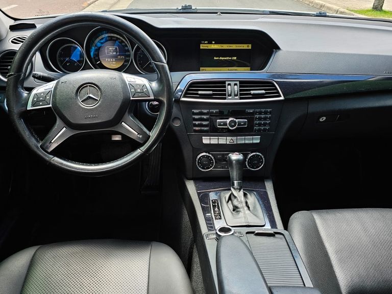 Mercedes C-180 CGI Classic 1.8 16V 156cv Aut.